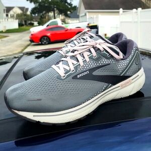 Brooks Ghost 14 Running Sneaker Gray Shoes Men's size 13 EE WIDE